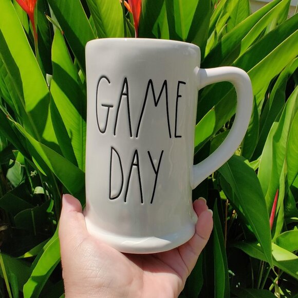NEW! Rae Dunn “Game Day” mug 🏈🏈 - Picture 1 of 7